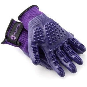 Hands On Grooming Gloves